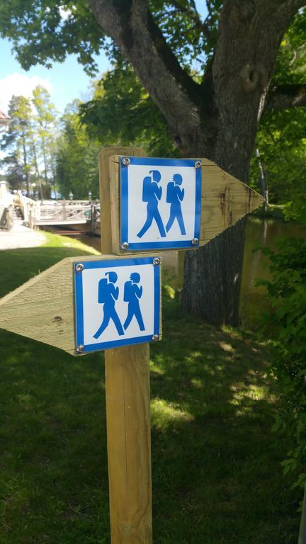 Stora Djuloe Vandrarhem Katrineholm Bagian luar foto