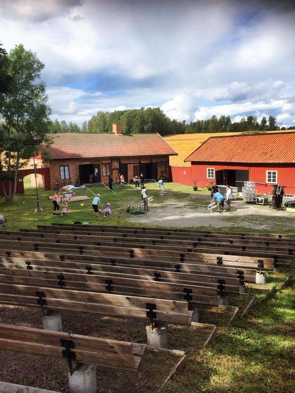 Stora Djuloe Vandrarhem Katrineholm Bagian luar foto