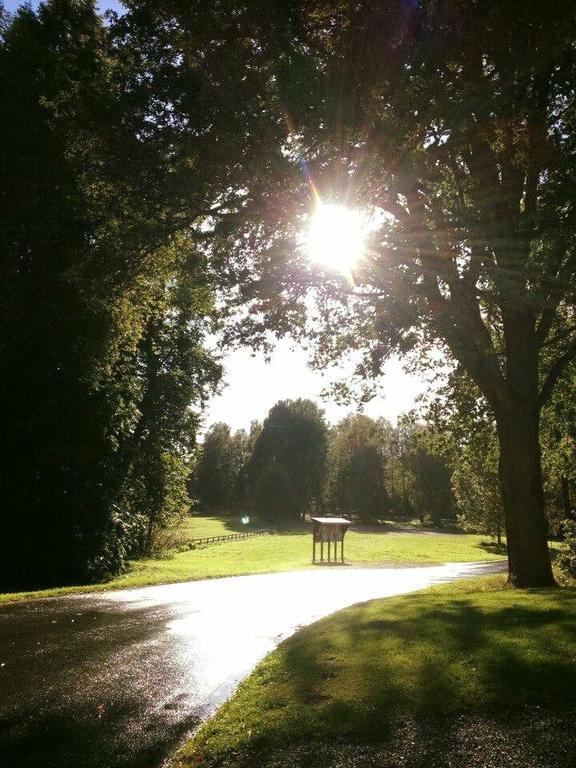Stora Djuloe Vandrarhem Katrineholm Bagian luar foto