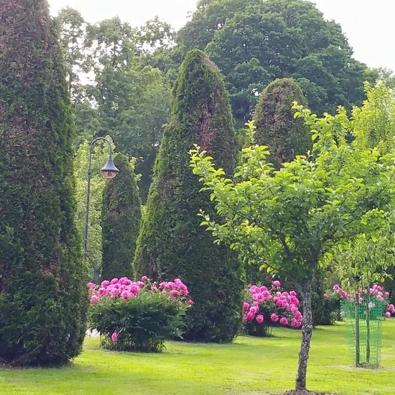 Stora Djuloe Vandrarhem Katrineholm Bagian luar foto